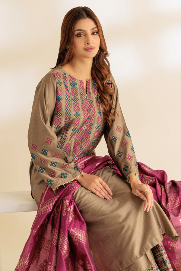 D-BEIGE-RAW SILK-3 PIECE (SS6243P14)